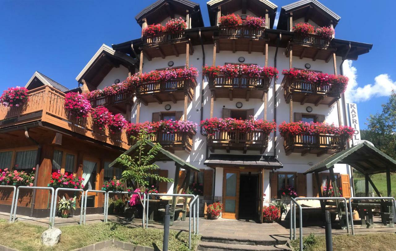 Kapriol Otel Castello Tesino Dış mekan fotoğraf